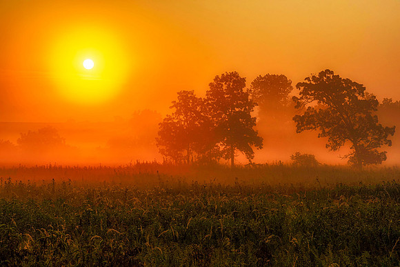 Hazy Sunrise at Neal Smith.jpg